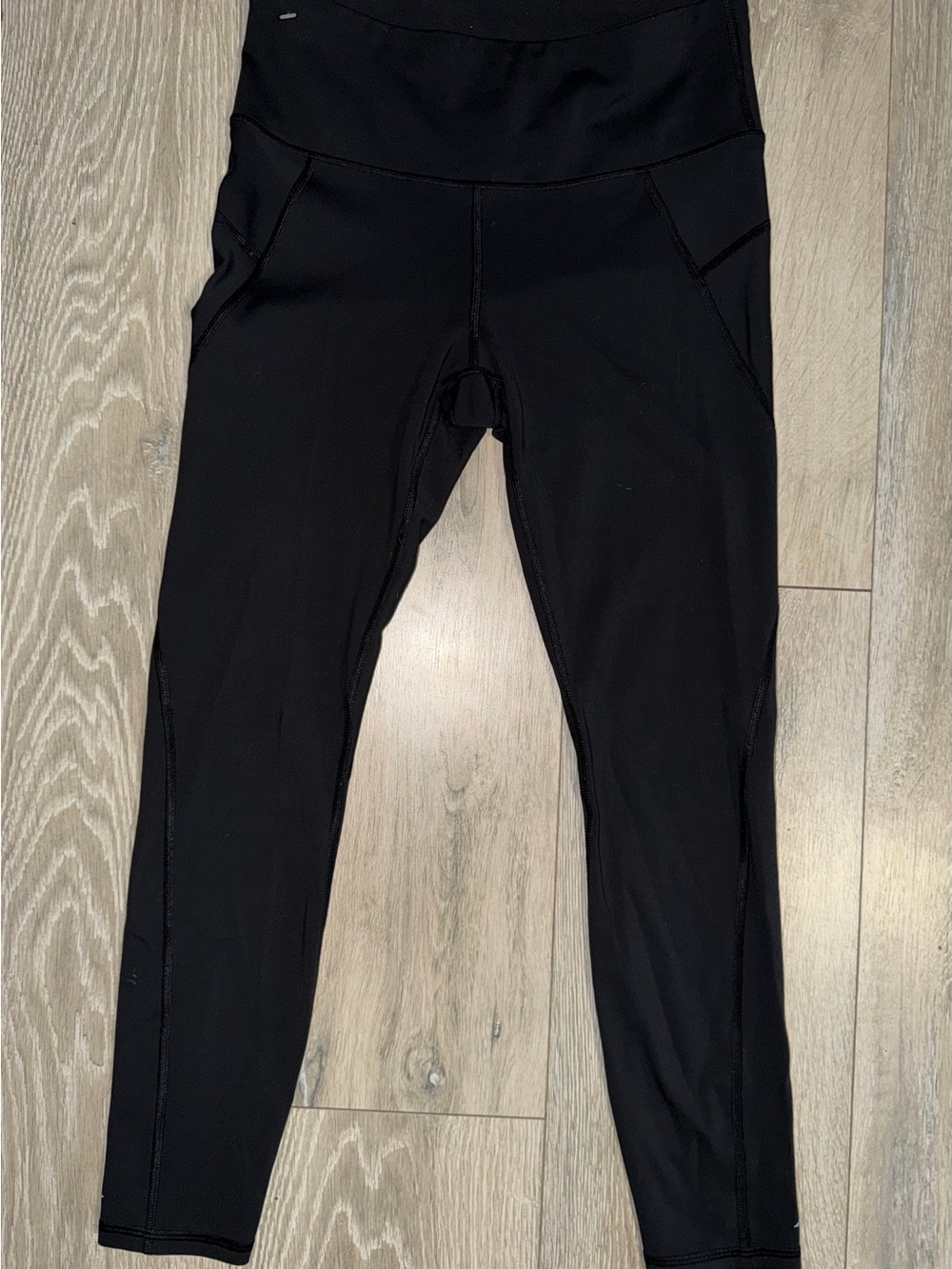 Athleta black leggings
 size small
 #activewear